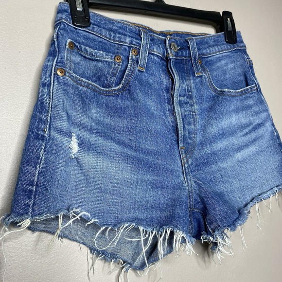 Levi's 501 High Rise Cut Off Distressed Button Fly Jean Shorts Sz 26 Medium Wash - Picture 3 of 12